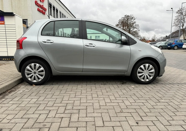 Toyota Yaris cena 15900 przebieg: 141135, rok produkcji 2007 z Bolesławiec małe 92